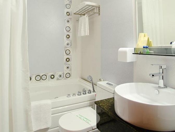 Anh Minh Hotel Хошимин Экстерьер фото